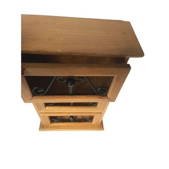 Vintage 3 Drawer Box with Metal Scroll Fronts Stand Alone or Wall Hanger - Picture 4 of 8